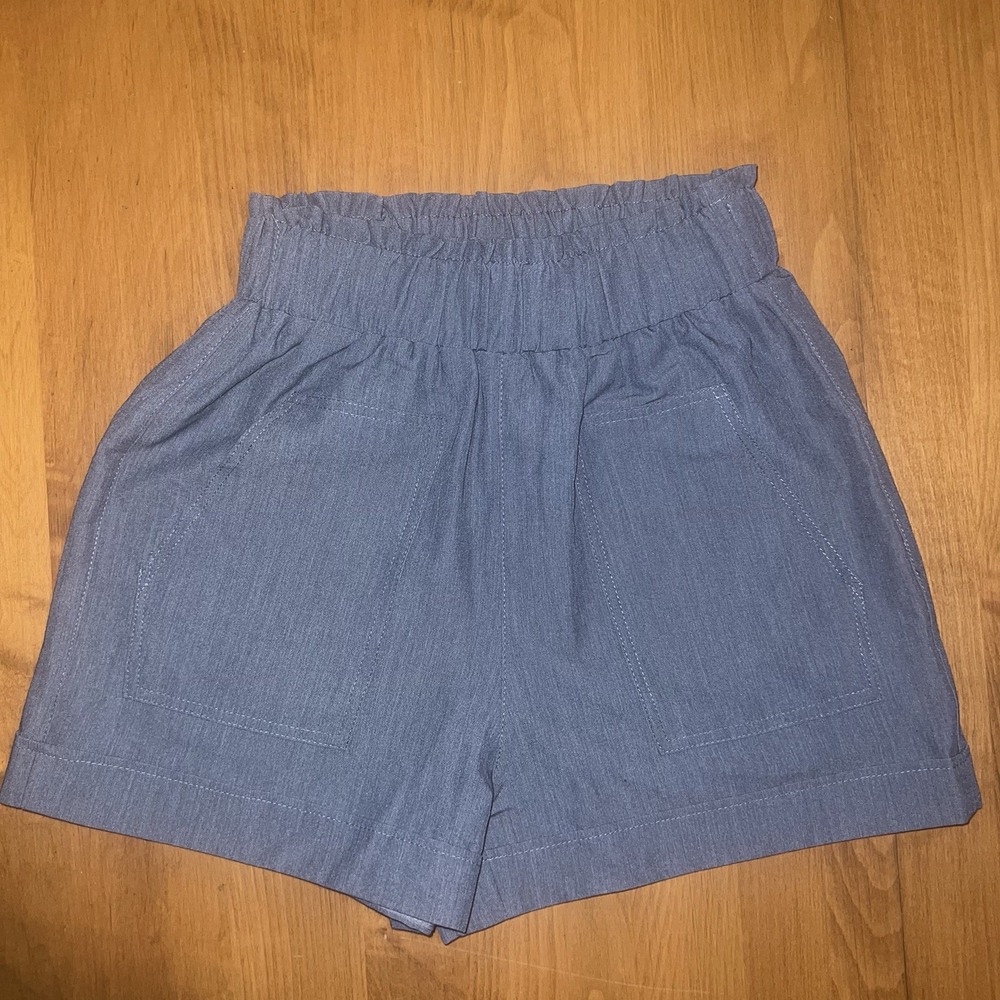 NEW Women's Glam Shorts‎ Size Small, Denim Blue Color, High Waisted
